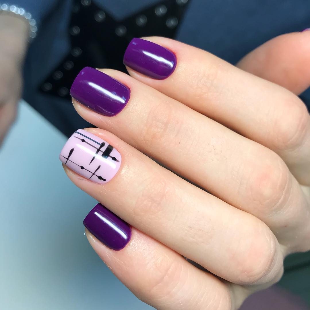 Короткие Ногти Фиолетового Цвета С Дизайном