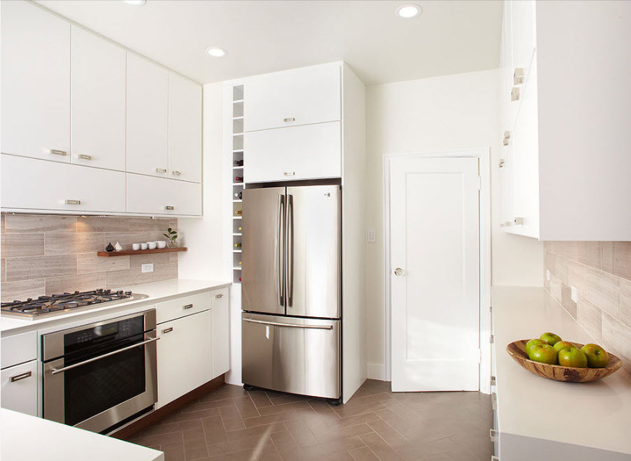 Дизайн Кухни Холодильник У Окна Фото