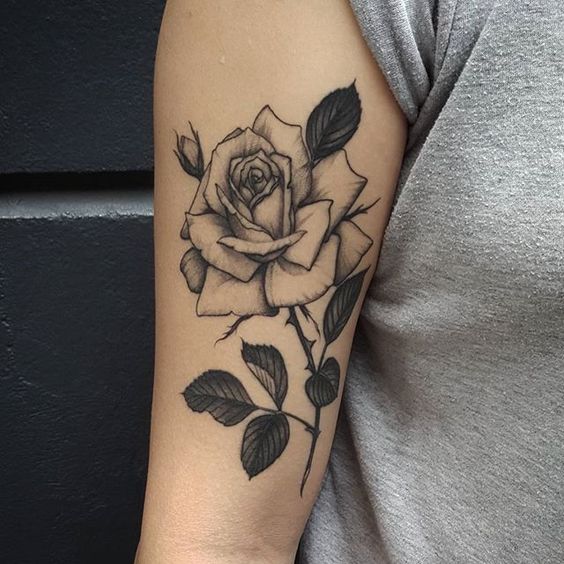 Татуировка цветы - значение, эскизы тату и фото