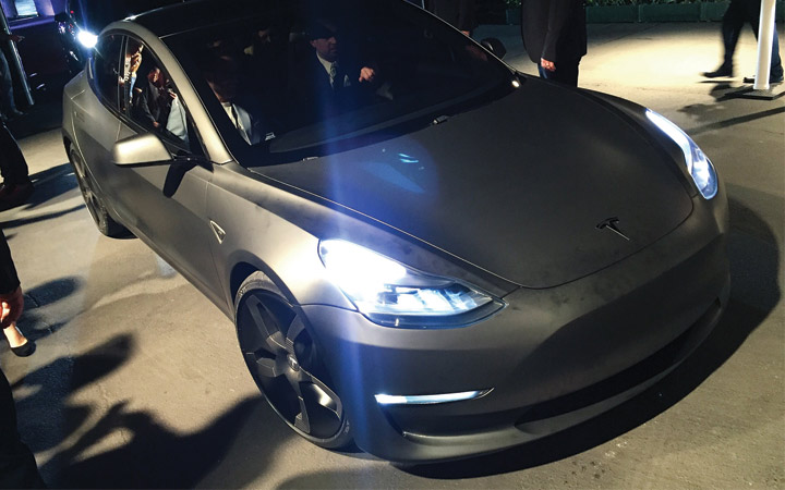 Обзор Tesla III 2018 года