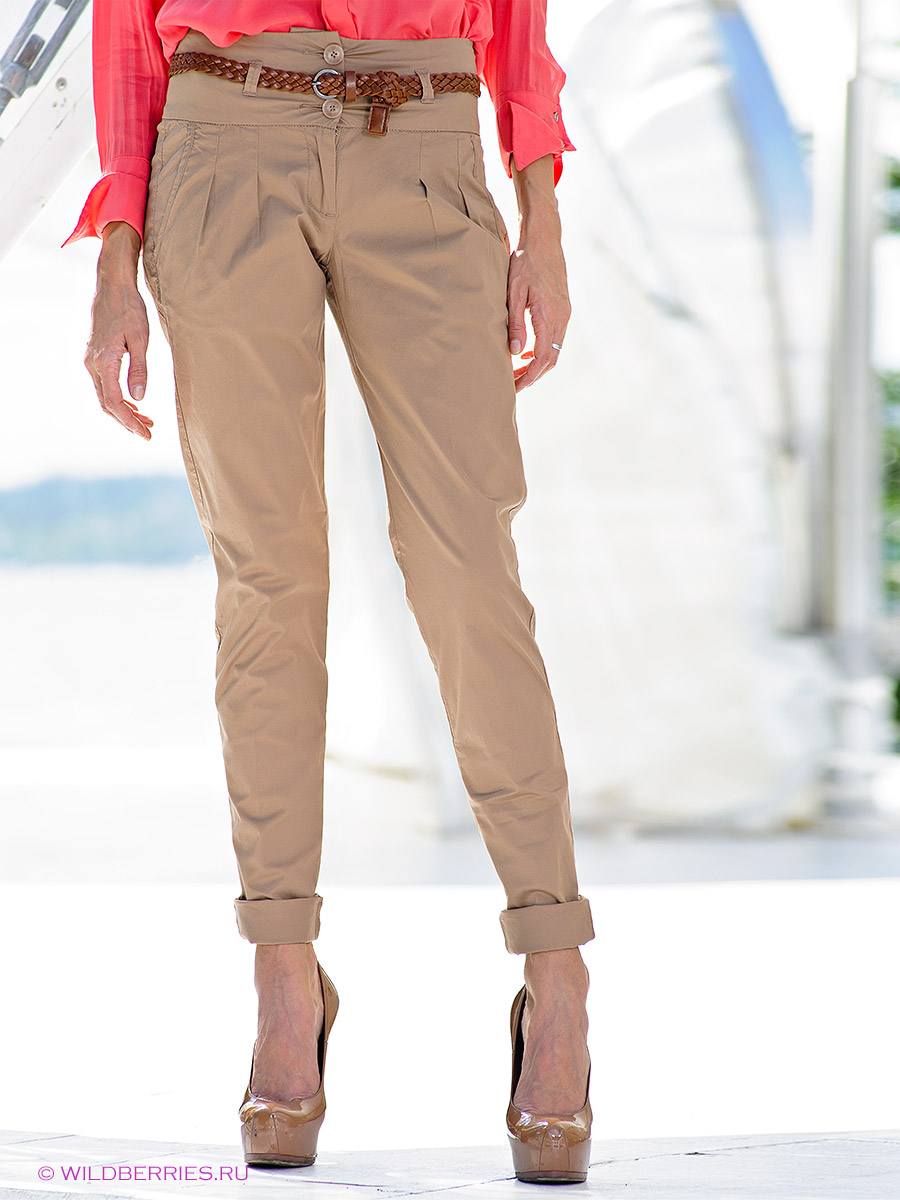 Женские брюки с подворотом бежевые
