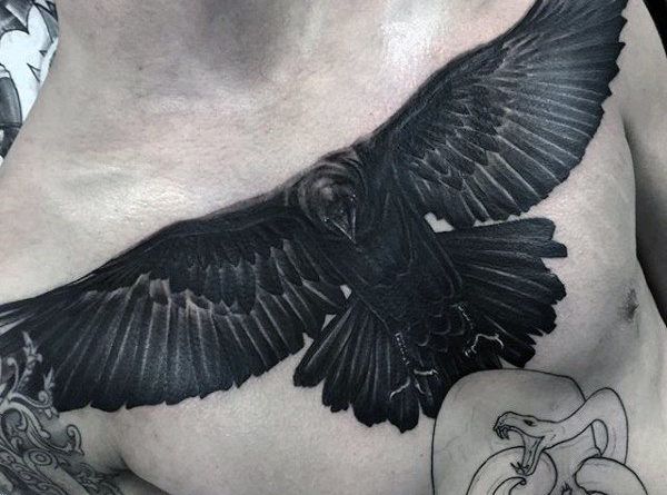 Впечатляющие татуировки ворона для мужчин и женщин: идеи, значение, эскизы