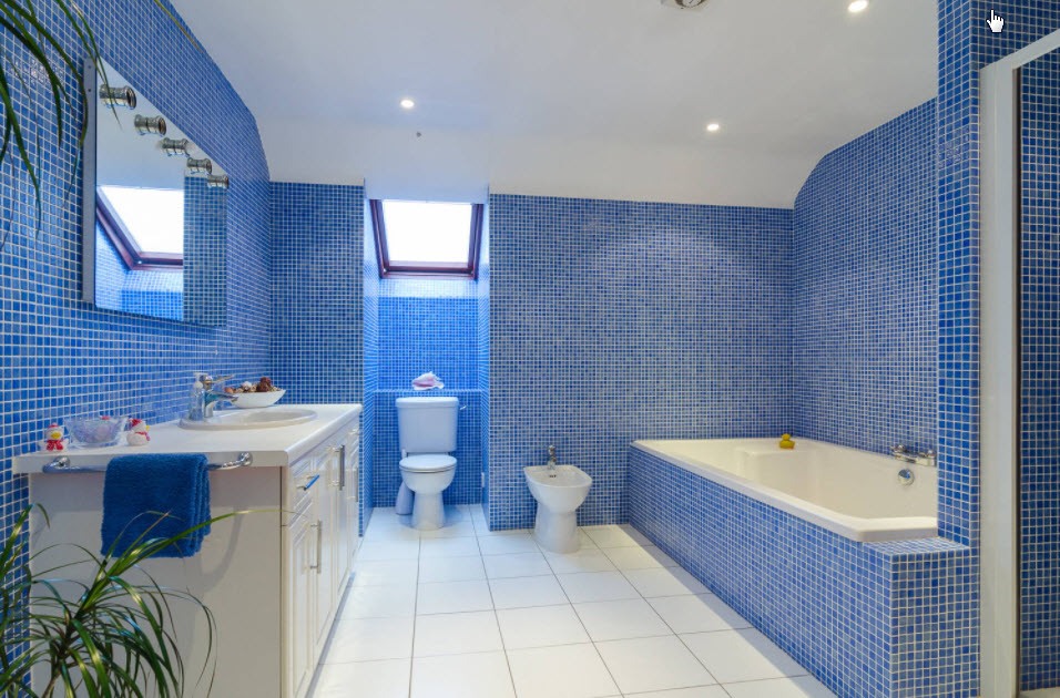 Сине белая ванная комната дизайн фото