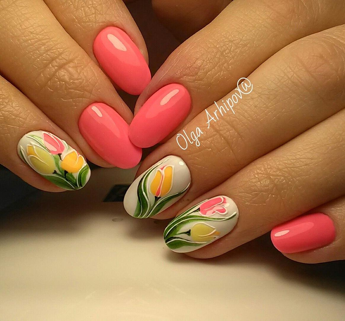 Красивый весенний дизайн ногтей 2024. Маникюр с тюльпанами. Весенний маникюр. Яркие весенние ногти.