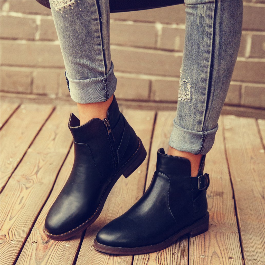 Куплю стильную обувь. Кожаные сапоги flkce4lea11. Ботинки женские осень. Весенние ботинки. Весенние ботинки женские.