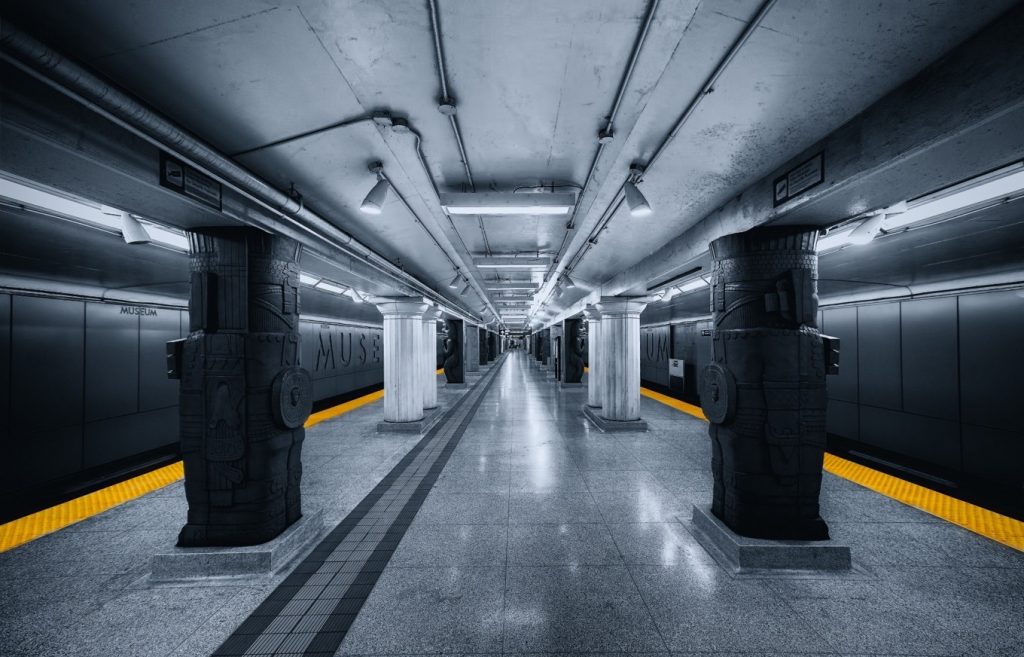 ТОП-10 самых красивых станций метро в мире