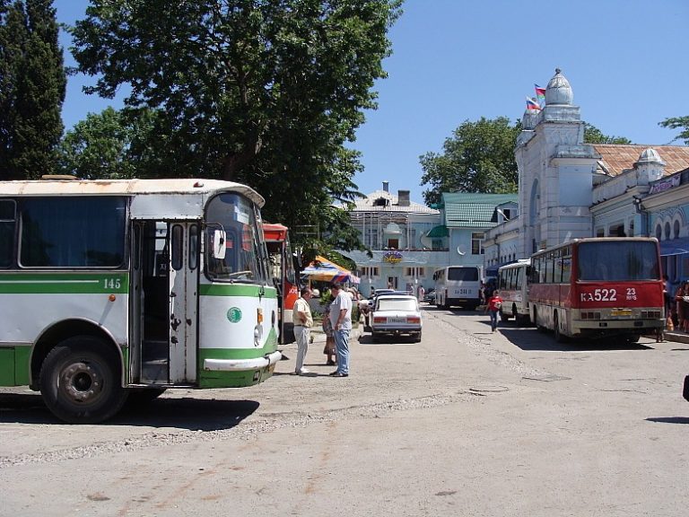 В голубицкую на машине