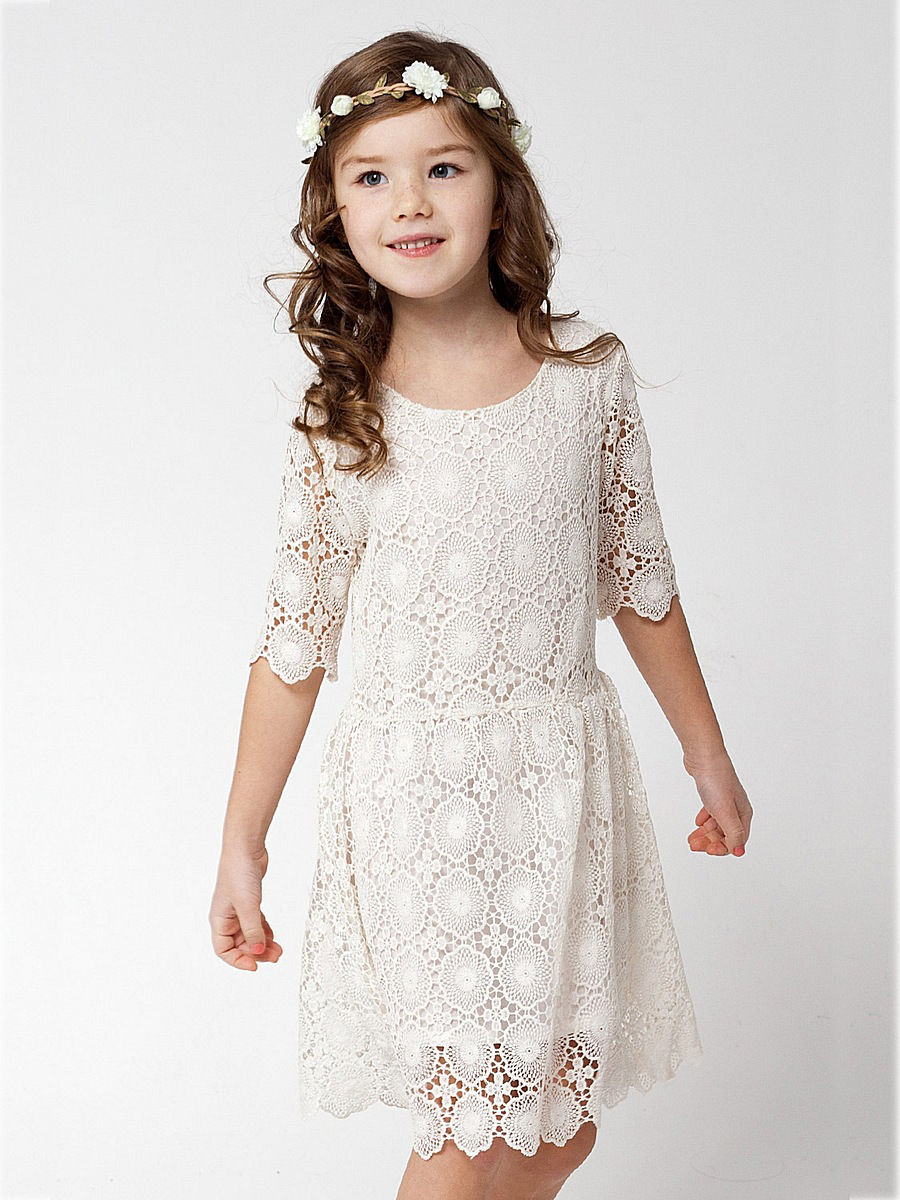 Белое кружевное платье для девочки