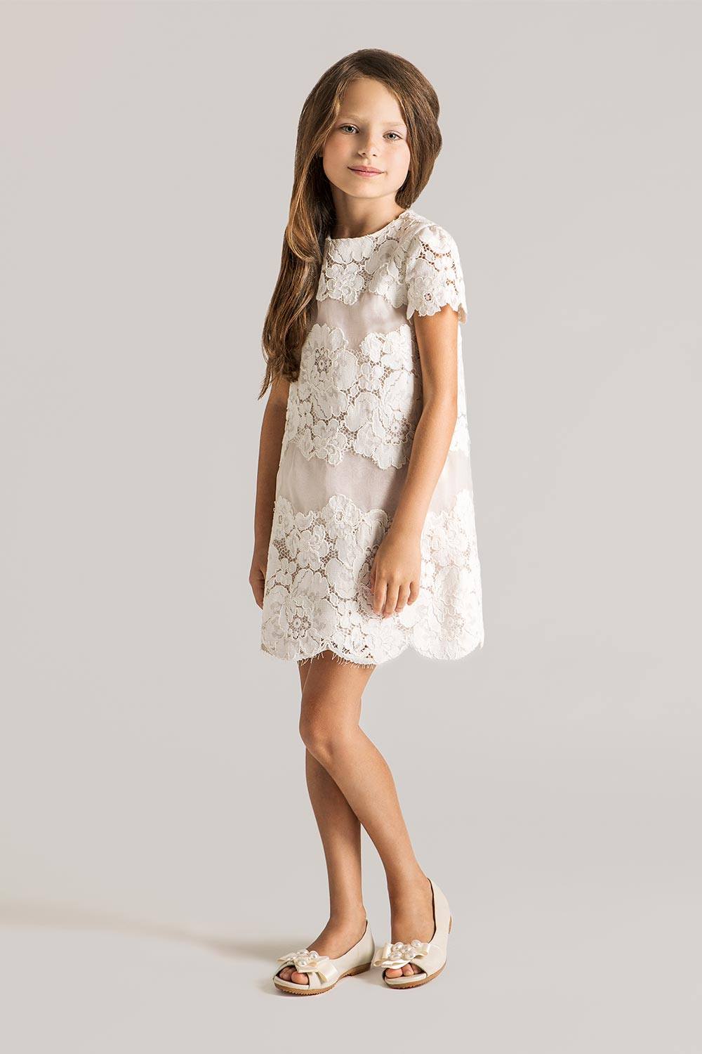 Красивые белые платья для девочек: лучшие идеи для нежных образов