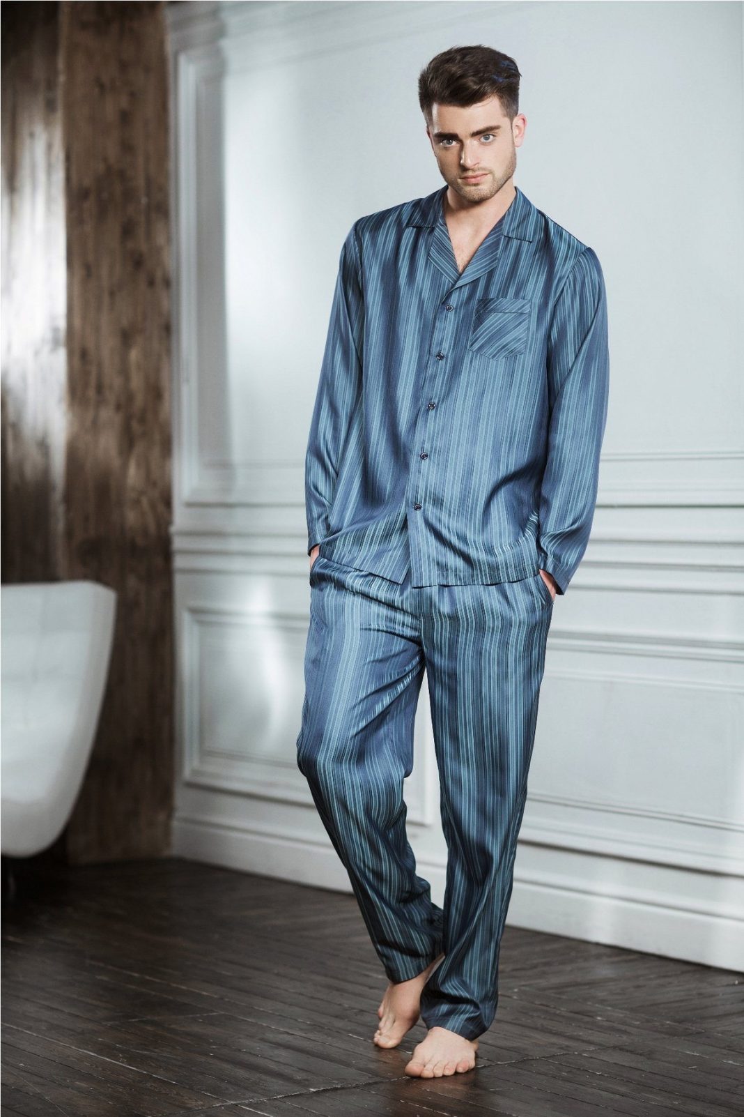 Мужские пижамы: стильные модели для отдыха и сна 