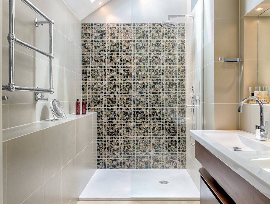 Полотенцесушитель для ванной: удобство и практичность в квартире и доме