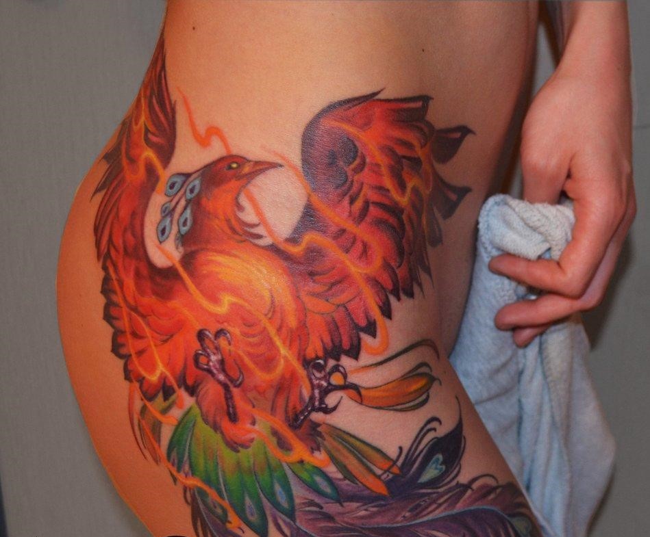 Неподражаемая птица феникс в качестве тату: значение, эскизы, женские и мужские варианты
