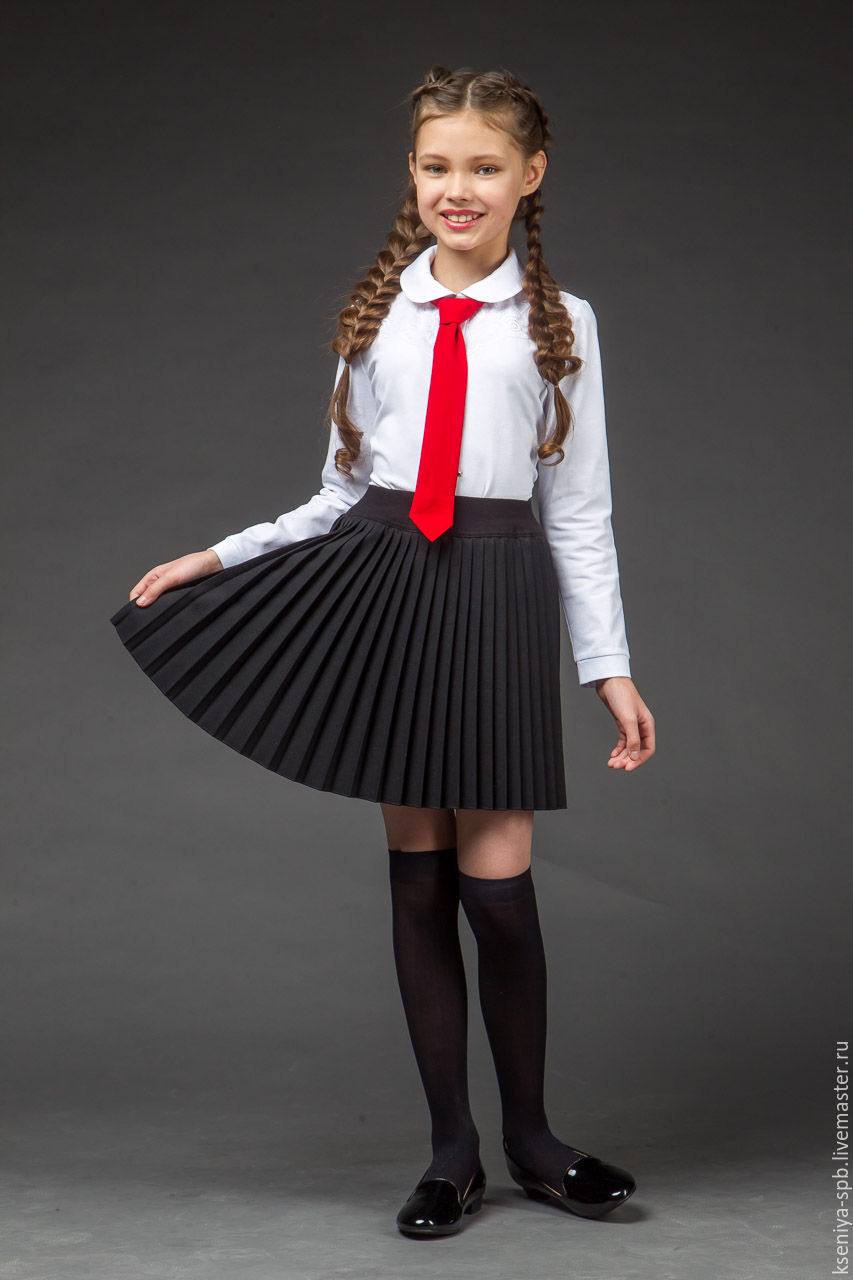 Модные школьные юбки: 70 стильных фасонов и сочетаний на каждый день