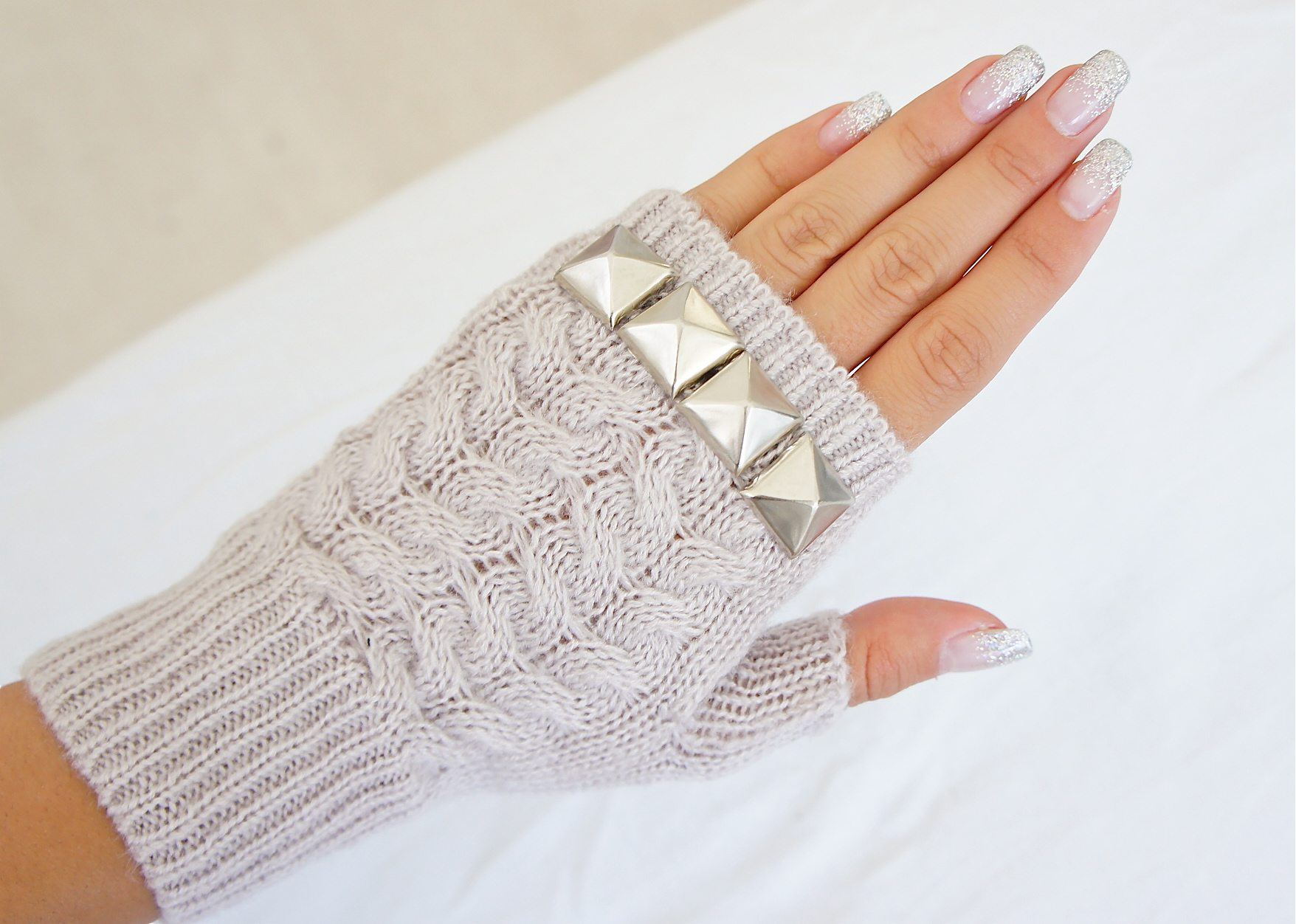 Модные женские перчатки: популярные тренды Осень-Зима 2019