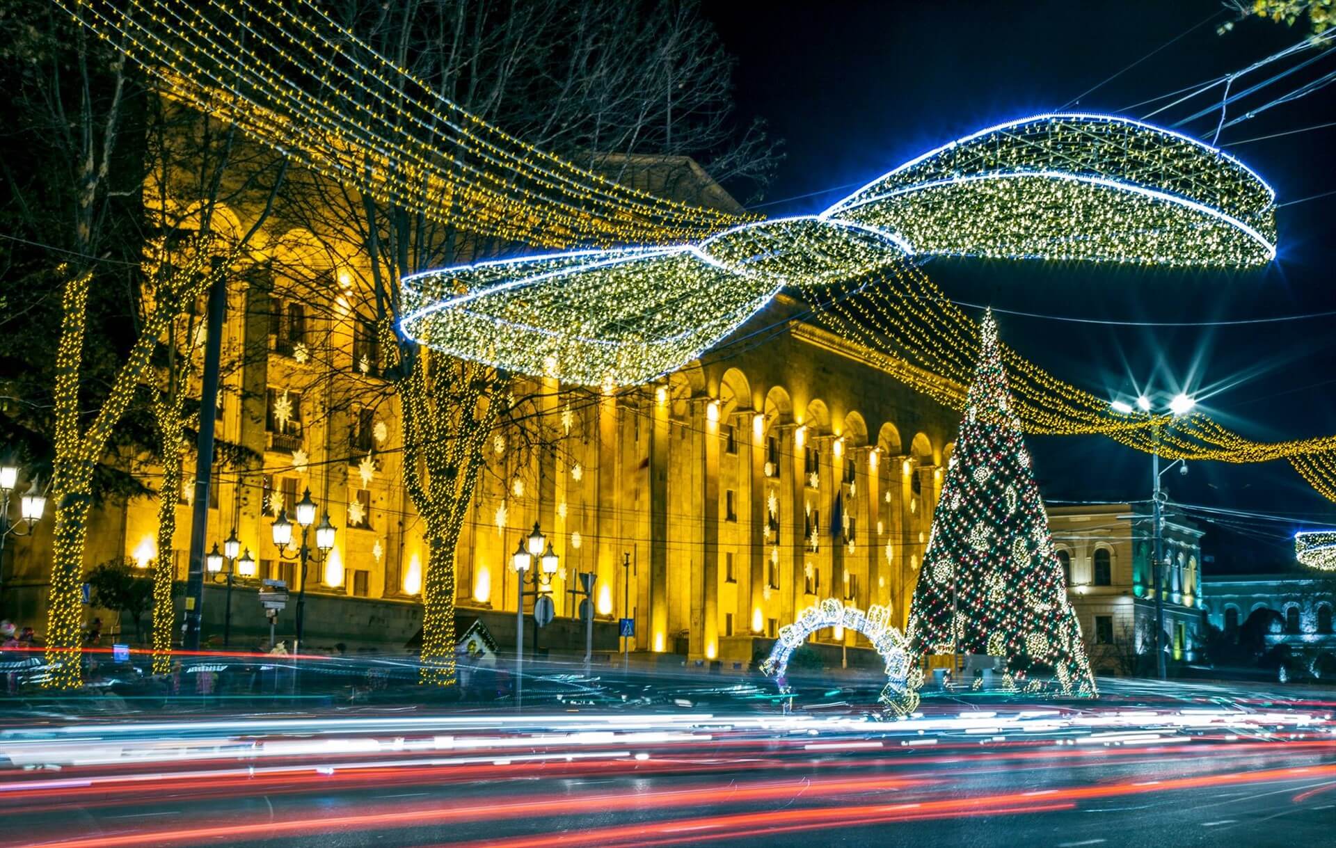 Колоритное празднование Нового года 2019 и Рождества в Грузии
