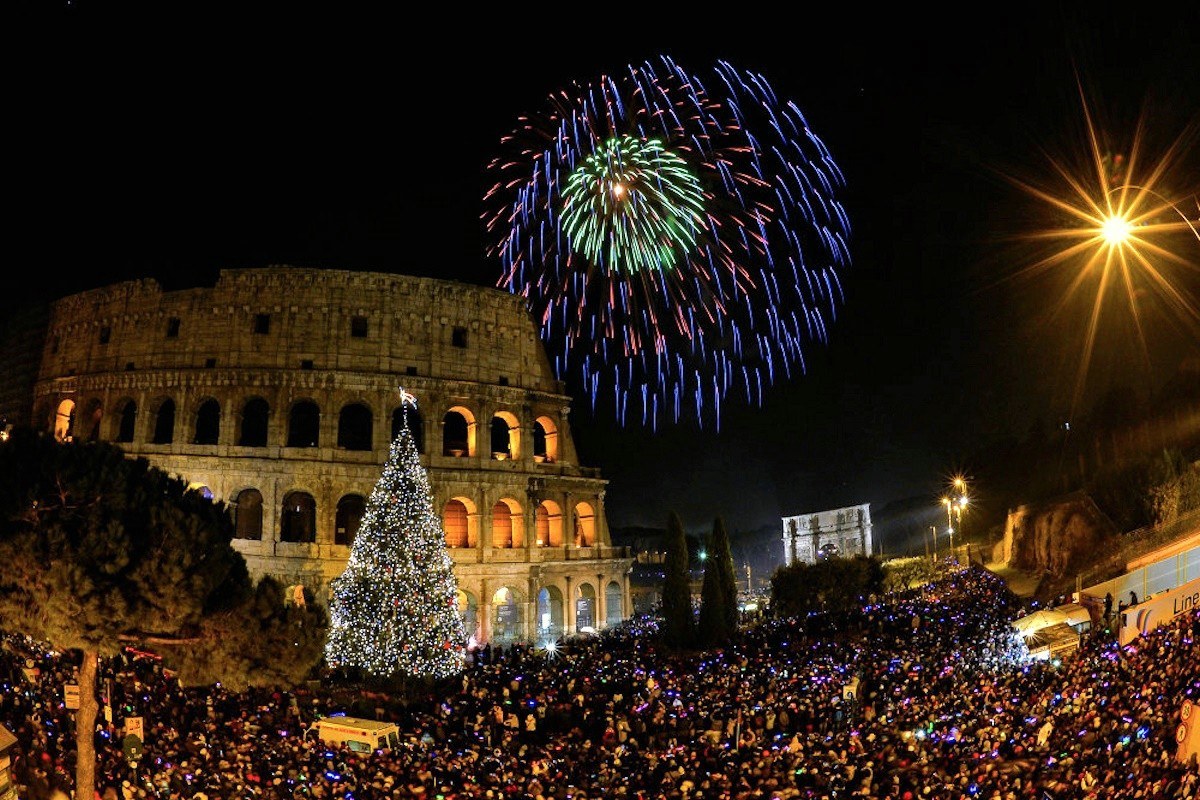 Яркий Новый 2019 год в Италии: традиции, туры, развлечения на зимние праздники