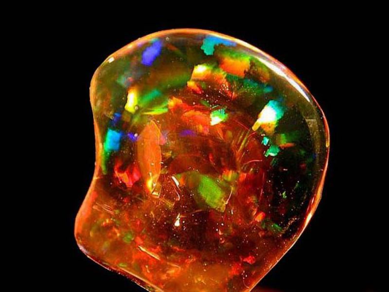 Опал: магические и лечебные свойства камня