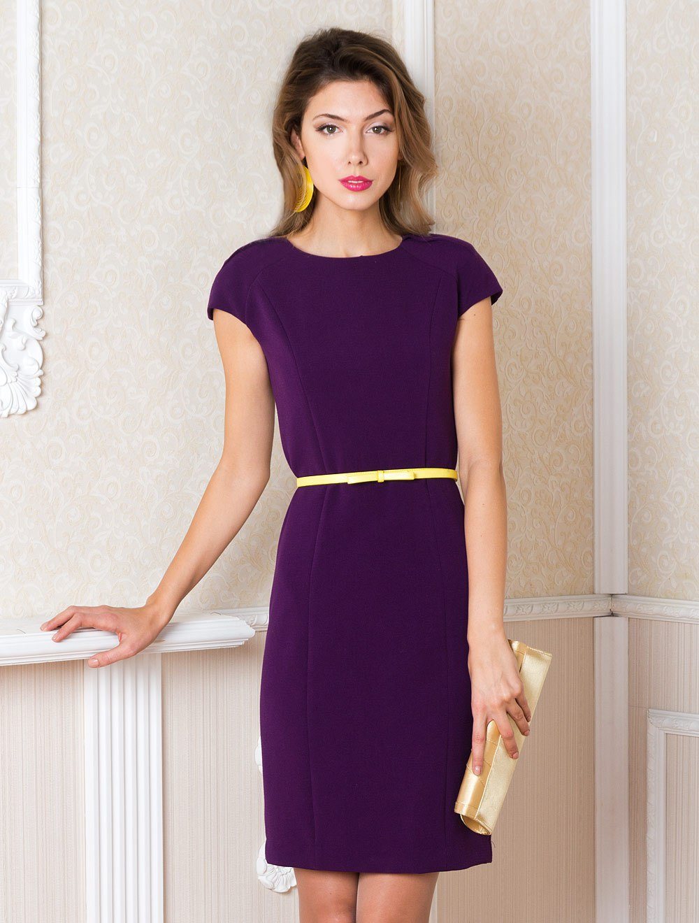 Фиолетовое платье: красивые наряды для обворожительного образа