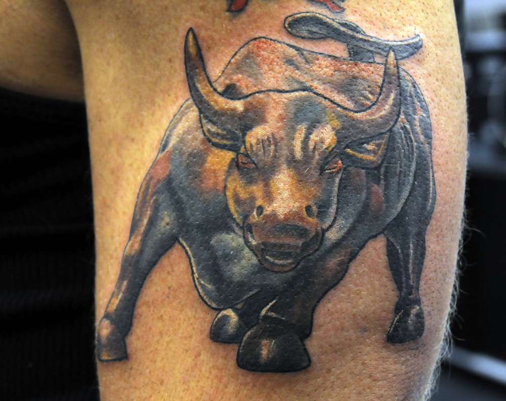 Татуировка бык