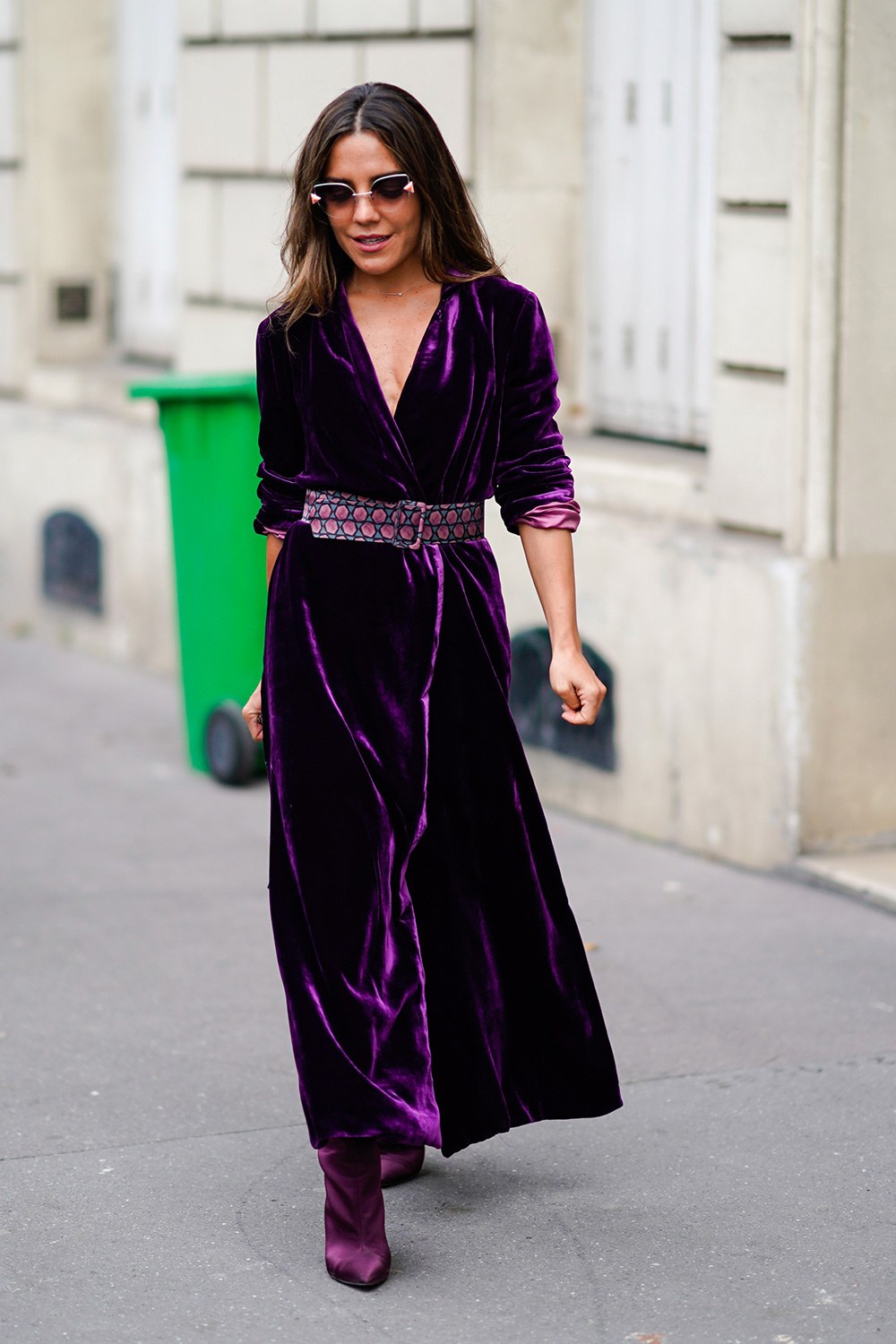 Образы с фиолетовым платьем