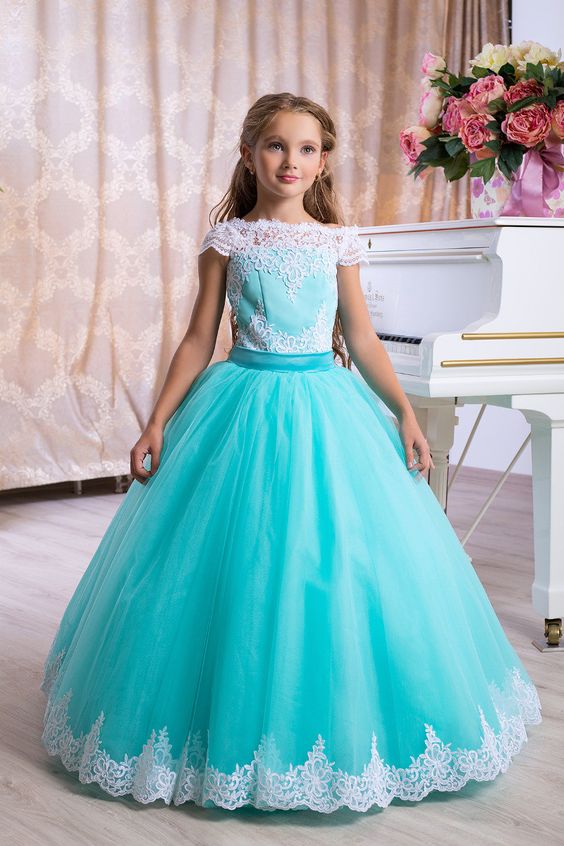 Нарядные платья для девочек - купить в интернет-магазине Детский мир