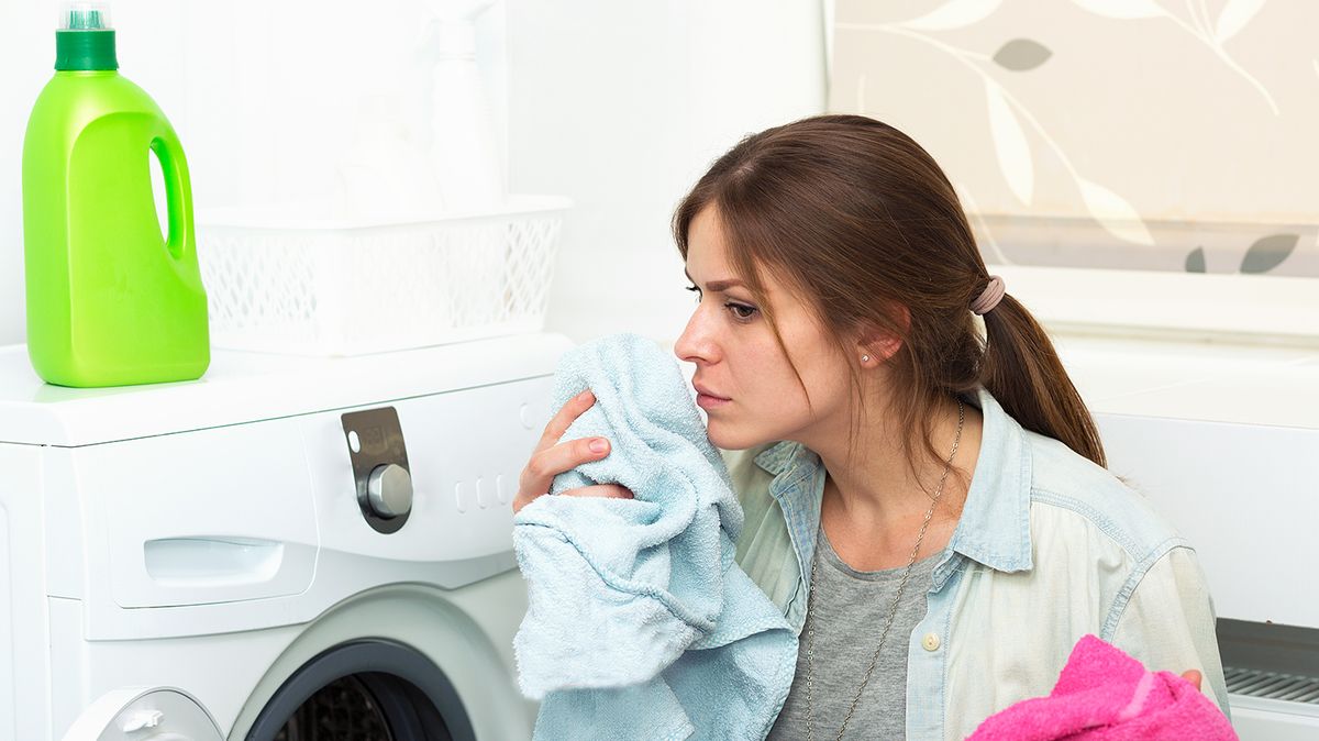 Как убрать запах гари с одежды?