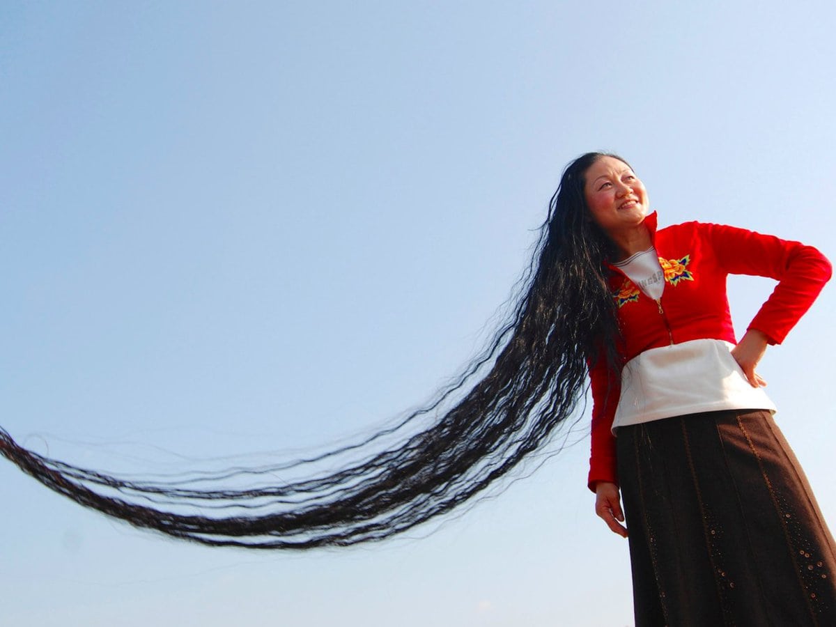 ТОП-10 людей планеты с самыми длинными волосами