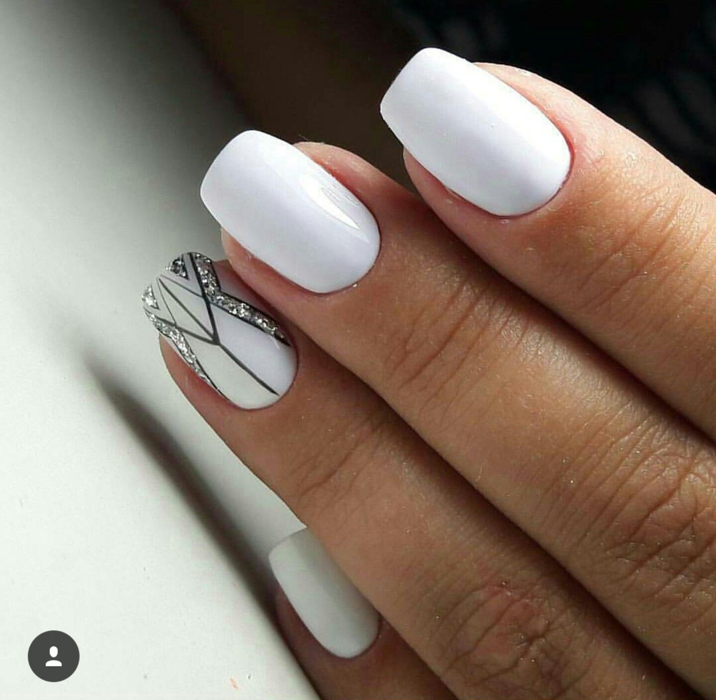 белый гель лак на ногтях дизайн фото